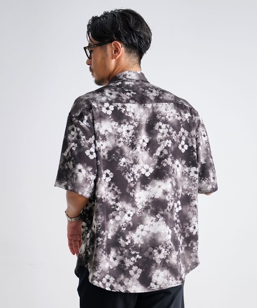 CavariA(キャバリア)の「『CavariA/キャバリア』花柄半袖シャツ(シャツ/ブラウス・メンズ・ブラック/ホワイト/ブラウン・L/M)」の14枚目の写真