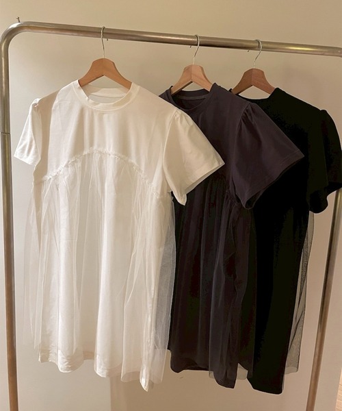 LYEON(リヨン)の「チュールレイヤードTシャツミニワンピース(ワンピース・レディース・チャコールグレー/オフホワイト/ブラック・FREE)」の22枚目の写真