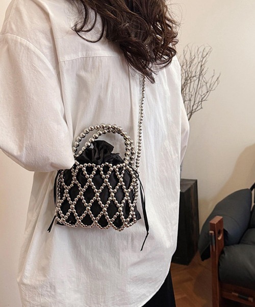VIBGYOR(ヴィブジョー)の「Mignonjour/パール ビーズ2WAYミニバッグ M2946(ショルダーバッグ・レディース・ブラック/ホワイト・FREE)」の1枚目の写真