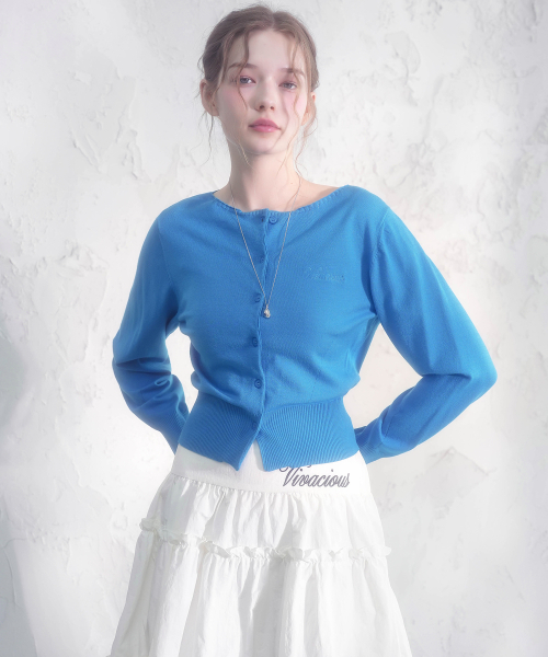 Vivacious(ビバシャス)の「エソルボートネックニットカーディガン_5Colors(カーディガン/ボレロ・レディース・ブラック/ブルー/アイボリー/オリーブ/レッド・SMALL/MEDIUM)」の8枚目の写真