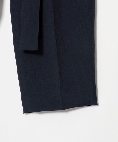 UNITED ARROWS(ユナイテッドアローズ)の「ハケメ ライク テーパードパンツ ‐ウォッシャブル‐(スラックス・レディース・ネイビー/その他1/ロイヤルブルー・38/36)」の8枚目の写真