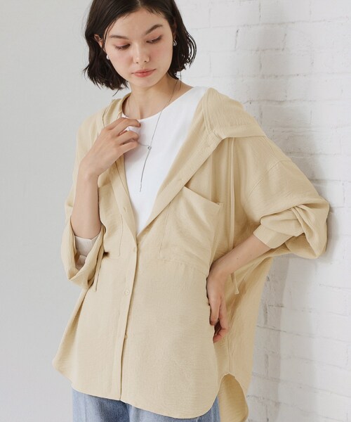 THE SHOP TK （ザ ショップ ティーケー ）の「【夏のUV対策に】ひんやり/UV/防しわ フーディシャツ（シャツ/ブラウス・レディース・ブラック/ダークブラウン/アイボリー・12/13）」の22枚目の写真