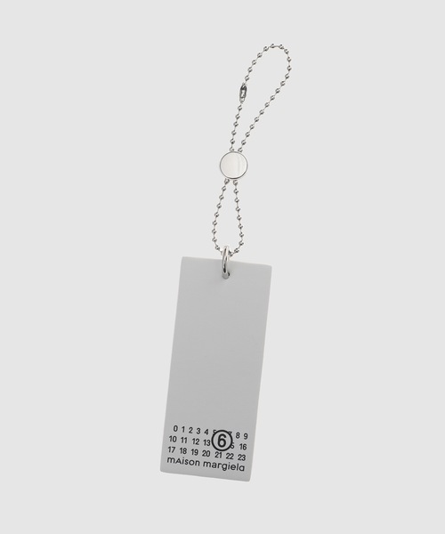 MM6 Maison Margiela(エムエムシックス メゾン マルジェラ)の「KEY RING(キーホルダー・レディース・その他・UNI)」の1枚目の写真