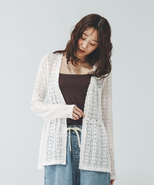 GLOBAL WORK（グローバルワーク）の「シャーリングレースペプラム/1046552（Tシャツ/カットソー・レディース・オフホワイト/ブラック・MEDIUM/LARGE）」の5枚目の写真