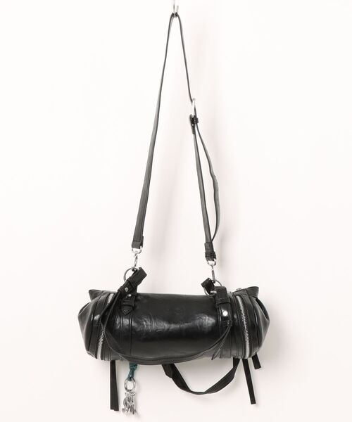Desigual(デシグアル)の「Patch urban shoulder bag / パッチアーバンショルダーバッグ(ショルダーバッグ・レディース・ブラック・FREE)」の5枚目の写真