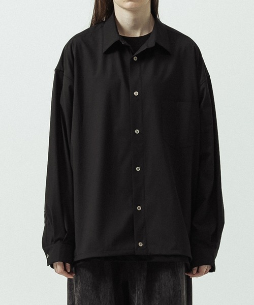SLICK（スリック）の「【SLICK/スリック】T/R Stretch Gabardine Drawstring Shirt/T/R ストレッチギャバジンドローストリングシャツ/オーバーサイズ/リラックス（シャツ/ブラウス・メンズ・ブラック/ブラウン/チャコールグレー・1/3/2）」の4枚目の写真