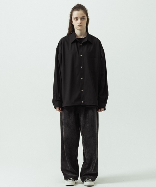 SLICK（スリック）の「【SLICK/スリック】T/R Stretch Gabardine Drawstring Shirt/T/R ストレッチギャバジンドローストリングシャツ/オーバーサイズ/リラックス（シャツ/ブラウス・メンズ・ブラック/ブラウン/チャコールグレー・1/3/2）」の9枚目の写真
