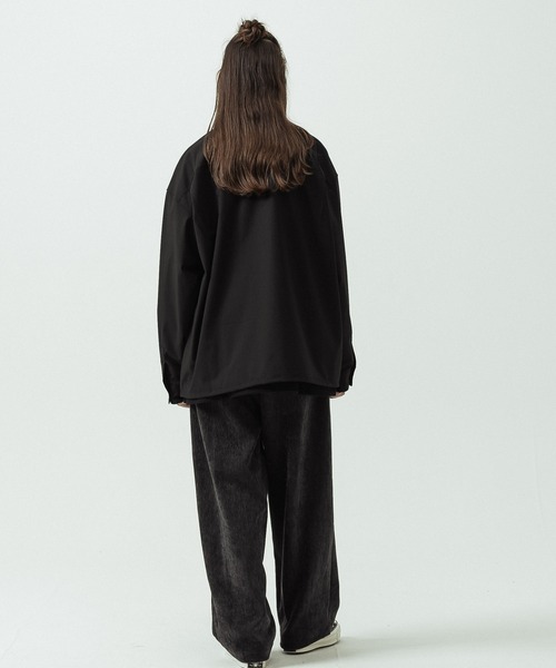 SLICK（スリック）の「【SLICK/スリック】T/R Stretch Gabardine Drawstring Shirt/T/R ストレッチギャバジンドローストリングシャツ/オーバーサイズ/リラックス（シャツ/ブラウス・メンズ・ブラック/ブラウン/チャコールグレー・1/3/2）」の11枚目の写真