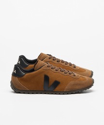 VEJA GT スエードスニーカー