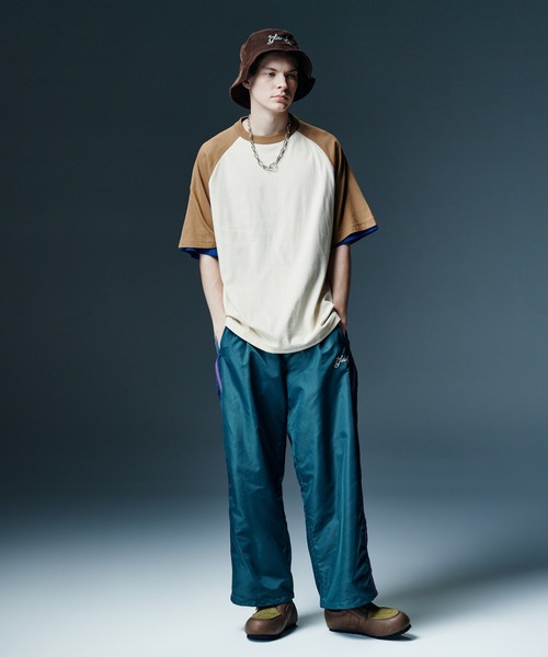 glamb(グラム)の「Baggy Nylon Track Pants / バギーナイロントラックパンツ(その他パンツ・メンズ・ブラック/ブルー・M/L/S)」の11枚目の写真