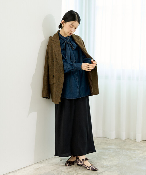 FREAK'S STORE(フリークスストア)の「リヨセル ボウタイブラウス/デニムシャツ(シャツ/ブラウス・レディース・ネイビー/ブラック/ブルー・フリ-)」の8枚目の写真