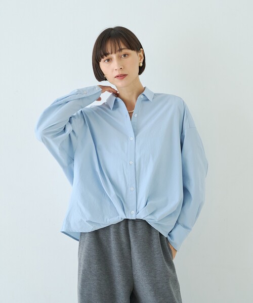 Rouge vif Anna(ルージュヴィフアンナ)の「ポリエステルコットンツイストシャツ(シャツ/ブラウス・レディース・ホワイト/サックスブルー/グレイッシュベージュ・フリー)」の6枚目の写真
