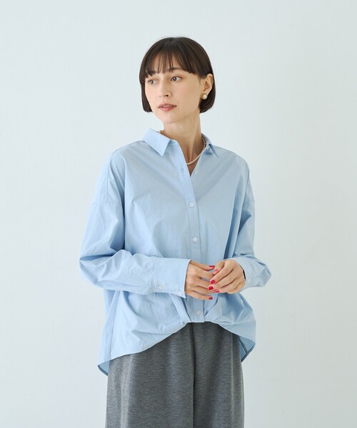 Rouge vif Anna(ルージュヴィフアンナ)の「ポリエステルコットンツイストシャツ(シャツ/ブラウス・レディース・ホワイト/サックスブルー/グレイッシュベージュ・フリー)」の7枚目の写真