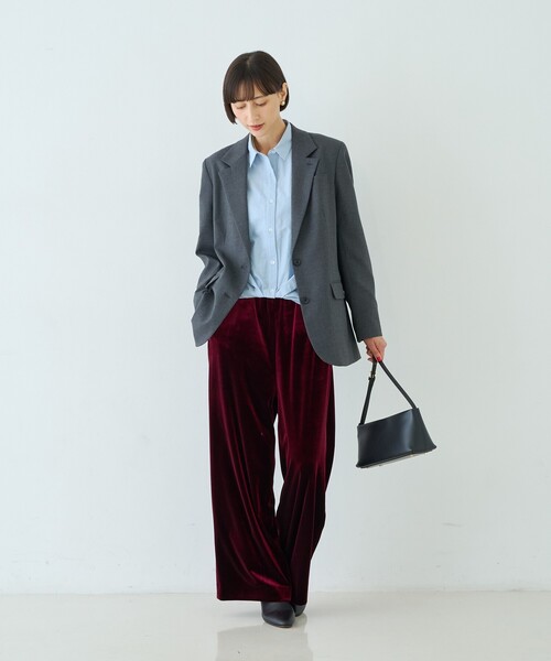 Rouge vif Anna(ルージュヴィフアンナ)の「ポリエステルコットンツイストシャツ(シャツ/ブラウス・レディース・ホワイト/サックスブルー/グレイッシュベージュ・フリー)」の22枚目の写真