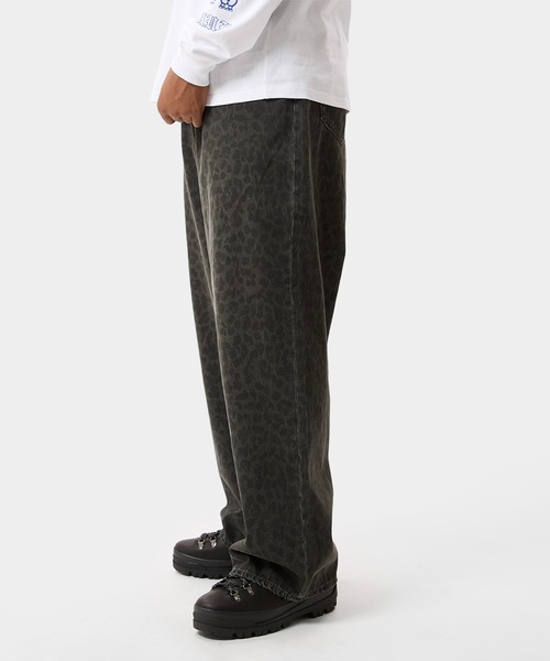 HUF（ハフ）の「LEOPARD WIDE DENIM PANT（デニムパンツ・メンズ・ブラック/ブラウン・34/32/30/28）」の12枚目の写真