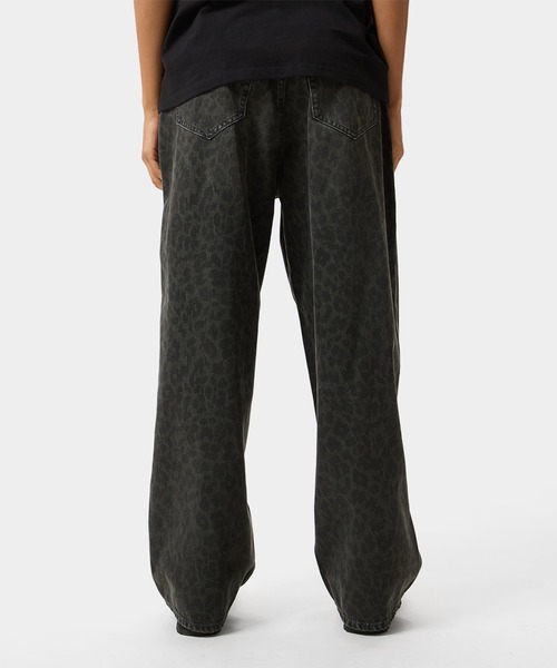 HUF（ハフ）の「LEOPARD WIDE DENIM PANT（デニムパンツ・メンズ・ブラック/ブラウン・34/32/30/28）」の19枚目の写真