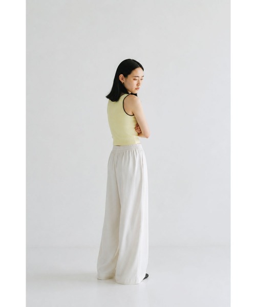 marjour（マージュール）の「WIDE GATHER EASY PANTS（その他パンツ・レディース・ブラック/ホワイト・M）」の22枚目の写真