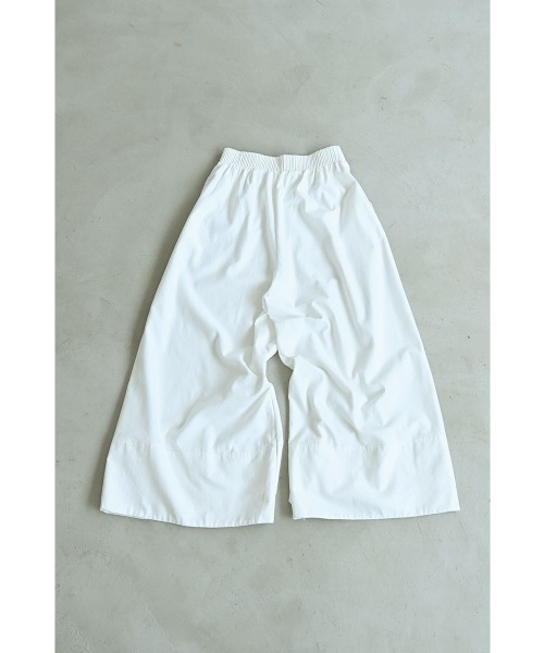 marjour（マージュール）の「WIDE GATHER EASY PANTS（その他パンツ・レディース・ブラック/ホワイト・M）」の9枚目の写真