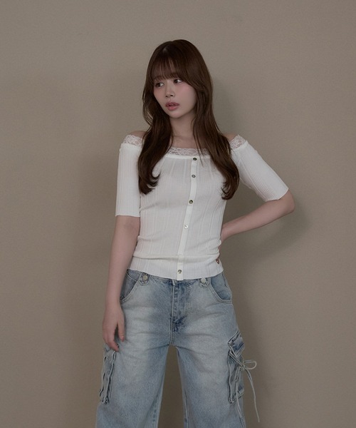 M DOLLY(エムドリー)の「Lace ilou rib tops / レースリルーリブトップス(Tシャツ/カットソー・レディース・ブラック/アイボリー・FREE)」の3枚目の写真