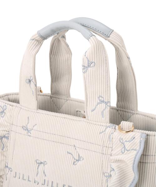 JILL by JILL STUART(ジルバイジルスチュアート)の「リボン刺繍フリルトートバッグ(トートバッグ・レディース・ブルー/ピンク・FREE)」の14枚目の写真