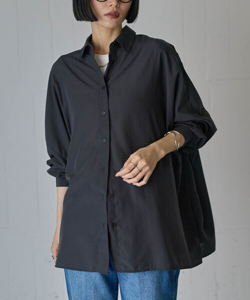 for/c（フォーシー）の「オーバーサイズシャツ【サスティナブル】（シャツ/ブラウス・レディース・スミクロ/オフホワイト・M/L）」の15枚目の写真