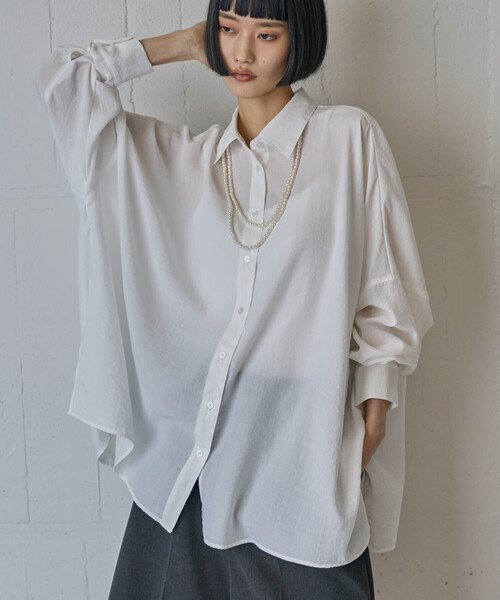 for/c（フォーシー）の「オーバーサイズシャツ【サスティナブル】（シャツ/ブラウス・レディース・スミクロ/オフホワイト・M/L）」の12枚目の写真