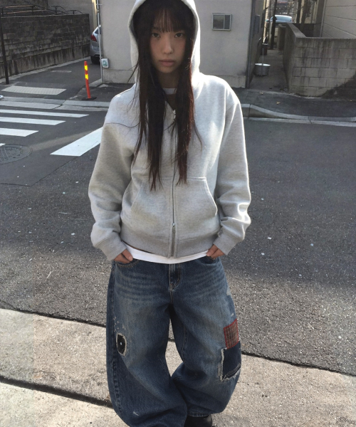 MAINBOOTH(メインブース)の「Repaired Denim Pants(BLUE)(デニムパンツ・レディース・その他・S-M/LARGE/3)」の1枚目の写真