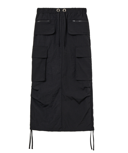 DEINET(ダイニット)の「NYLON UTILITY CARGO SKIRT IN BLACK(スカート・レディース・その他・SMALL/MEDIUM)」の2枚目の写真