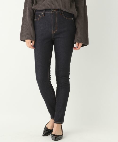 A part by（アパートバイ）の「デニムスリムパンツ 730023 （デニムパンツ・レディース・ブルー/ブラック/ネイビー・SMALL/LARGE/MEDIUM）」の3枚目の写真