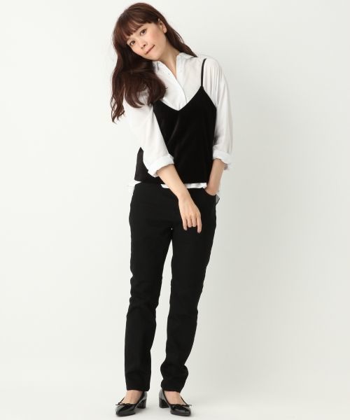 A part by（アパートバイ）の「デニムスリムパンツ 730023 （デニムパンツ・レディース・ブルー/ブラック/ネイビー・SMALL/LARGE/MEDIUM）」の4枚目の写真