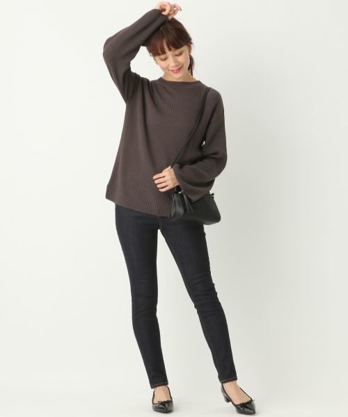 A part by（アパートバイ）の「デニムスリムパンツ 730023 （デニムパンツ・レディース・ブルー/ブラック/ネイビー・SMALL/LARGE/MEDIUM）」の5枚目の写真