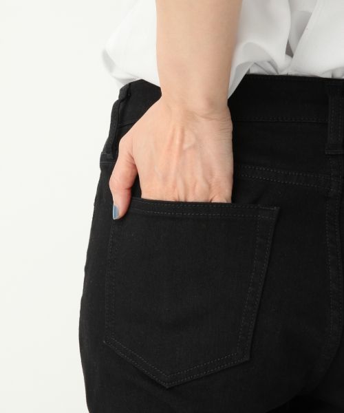 A part by（アパートバイ）の「デニムスリムパンツ 730023 （デニムパンツ・レディース・ブルー/ブラック/ネイビー・SMALL/LARGE/MEDIUM）」の8枚目の写真