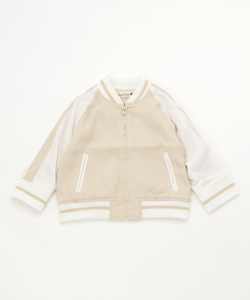 BRANSHES(ブランシェス)の「スカジャン(ブルゾン・キッズ・ブラック/ベージュ・120cm/150cm/130cm/80cm/90cm/110cm/100cm/140cm)」の2枚目の写真