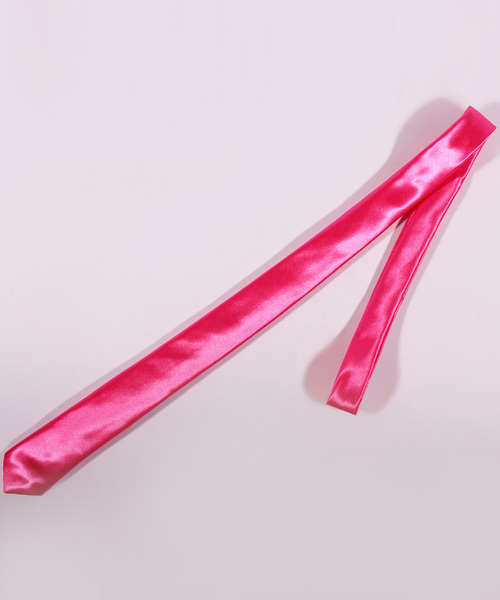 8(eight)(エイト)の「シンプル スリム 細ネクタイ(ネクタイ・メンズ・ホワイト/レッド/グリーン/パープル/ネイビー/シルバー/チャコールグレー/ターコイズブルー/ブルー/ブラック/ワイン/オリーブ/ピンク/イエロー/マスタード・FREE)」の12枚目の写真