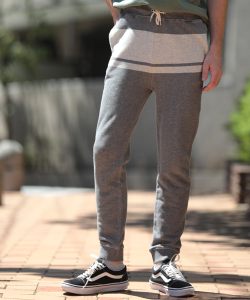 grn（ジーアールエヌ）の「【grn/ジーアールエヌ】ラインスウェットパンツ（その他パンツ・メンズ・杢グレー/オートミール/ネイビー・LARGE/MEDIUM）」の2枚目の写真