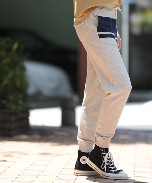 grn（ジーアールエヌ）の「【grn/ジーアールエヌ】ラインスウェットパンツ（その他パンツ・メンズ・杢グレー/オートミール/ネイビー・LARGE/MEDIUM）」の13枚目の写真