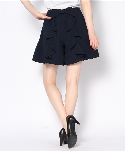 earth music&ecology(アースミュージックアンドエコロジー)の「●steady 6月号 掲載●バックリボンキュロット/ショートパンツ(カーゴパンツ・レディース・キャメル/イエロー/ネイビー/ピンク・MEDIUM/SMALL)」の6枚目の写真