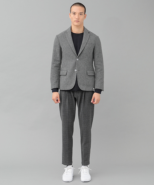koe×THOM BROWNE（コエトムブラウン）の「[KOE×THOM BROWNE] MENS SPORTCOAT（テーラードジャケット・メンズ・ダークグレー・SMALL/MEDIUM/LARGE）」の9枚目の写真