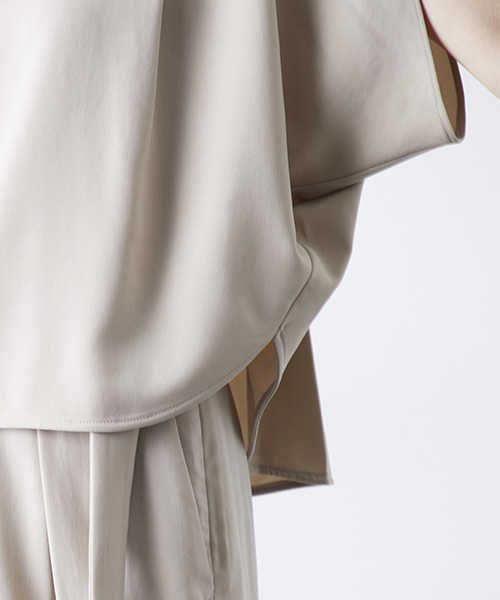 STUDIOUS（ステュディオス）の「【STUDIOUS】ピーチスリットブラウス（シャツ/ブラウス・レディース・バーガンディー/ベージュ/ネイビー・FREE）」の16枚目の写真