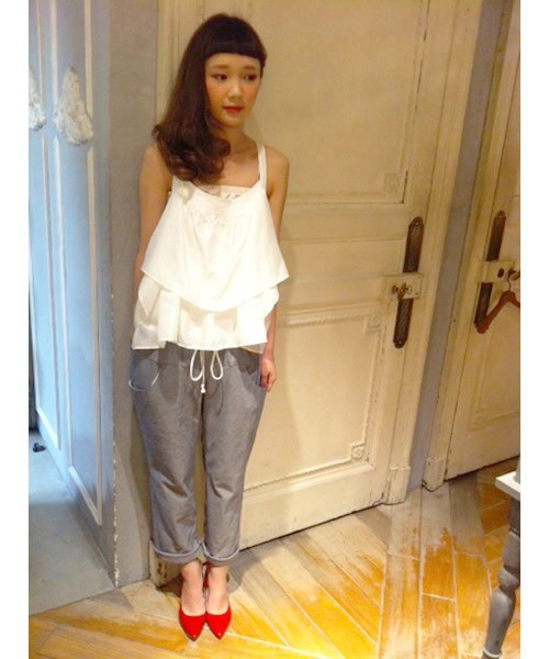 alcali（アルカリ）の「avie /  オールインワン　＜別注＞（サロペット/オーバーオール・レディース・ホワイト/ネイビー・FREE）」の2枚目の写真