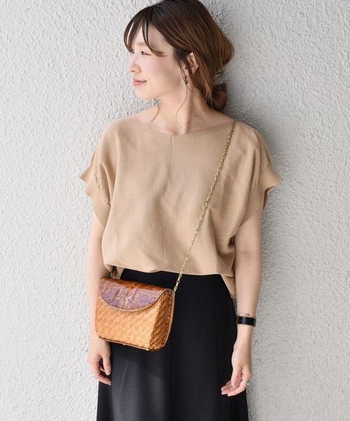 SHIPS(シップス)の「ギャザースリーブプルオーバー(ニット/セーター・レディース・ブラック/ベージュ/オレンジ・ONE SIZE)」の3枚目の写真