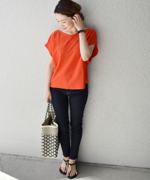 SHIPS(シップス)の「ギャザースリーブプルオーバー(ニット/セーター・レディース・ブラック/ベージュ/オレンジ・ONE SIZE)」の6枚目の写真