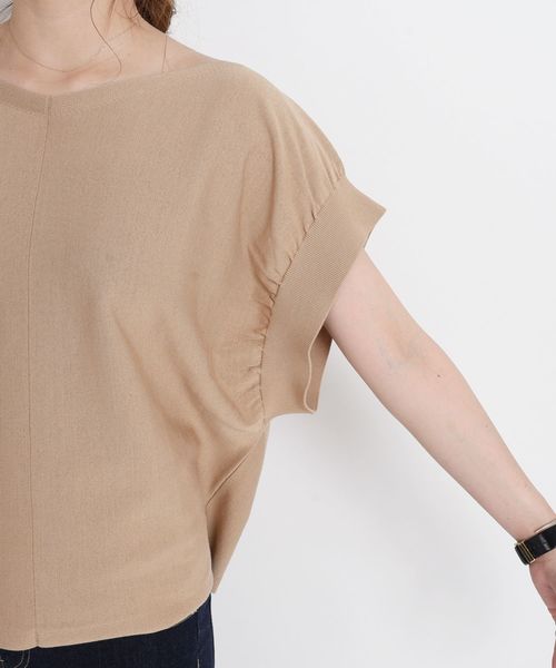 SHIPS(シップス)の「ギャザースリーブプルオーバー(ニット/セーター・レディース・ブラック/ベージュ/オレンジ・ONE SIZE)」の7枚目の写真