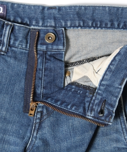 And A（アンドエー）の「VINTAGEツイストSKINNYデニム（デニムパンツ・メンズ・ブルー・42/44）」の8枚目の写真