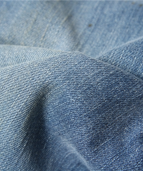 And A（アンドエー）の「VINTAGEツイストSKINNYデニム（デニムパンツ・メンズ・ブルー・42/44）」の7枚目の写真