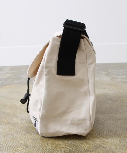 South2 West8（サウスツーウェストエイト）の「【OWL】Shelter bag（ショルダーバッグ）（ショルダーバッグ・メンズ・ホワイト/グレー/ダークグレー/モカ・FREE）」の9枚目の写真