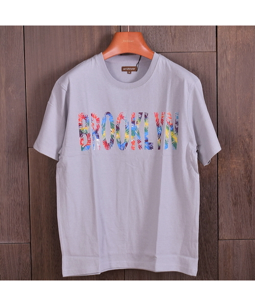 ARCHIVER(アーカイバ)の「【Bl】ボタニカルプリントロゴTシャツ 半袖(Tシャツ/カットソー・レディース・ネイビー/グレー/マルチ/ブラック/ホワイト・MEDIUM/LARGE)」の9枚目の写真