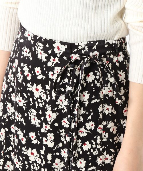 La TOTALITE(ラトータリテ)の「トロワフラワーフレアースカート【手洗い可能】◆(スカート・レディース・ブラック/ブラウン・FREE)」の18枚目の写真