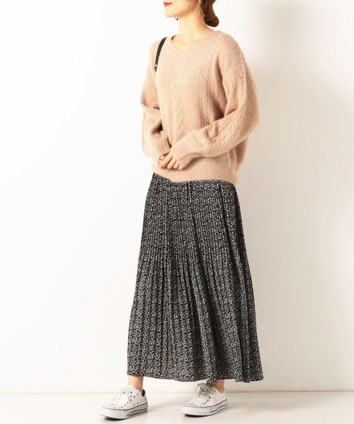 archives（アルシーヴ）の「小花消しプリーツスカート（スカート・レディース・ベージュ/ブラック/オフホワイト・MEDIUM）」の11枚目の写真