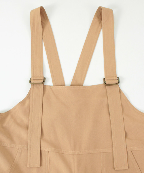 titivate(ティティベイト)の「シンプルワイドパンツオールインワン(つなぎ/オールインワン・レディース・ブラック/ネイビー/ライトベージュ・S/M/L)」の4枚目の写真